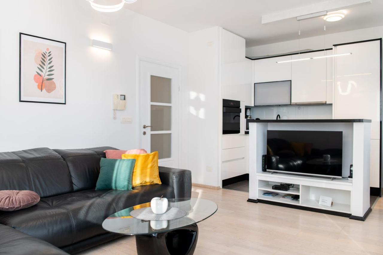 Salvia Apartment With Private Jacuzzi Split Dış mekan fotoğraf