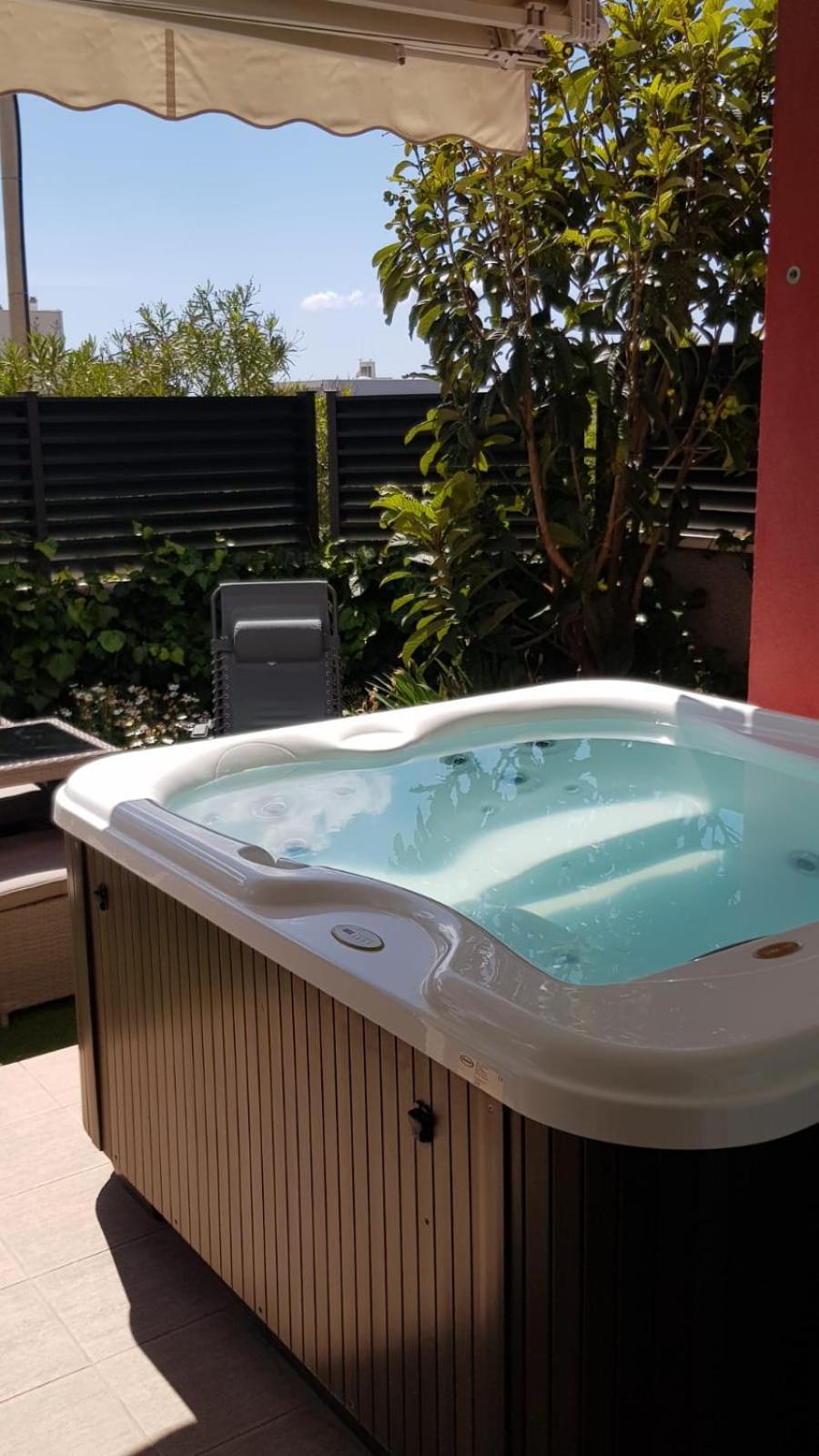 Salvia Apartment With Private Jacuzzi Split Dış mekan fotoğraf