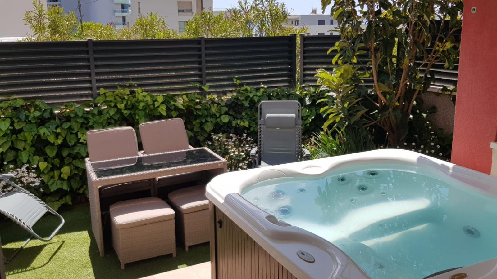 Salvia Apartment With Private Jacuzzi Split Dış mekan fotoğraf